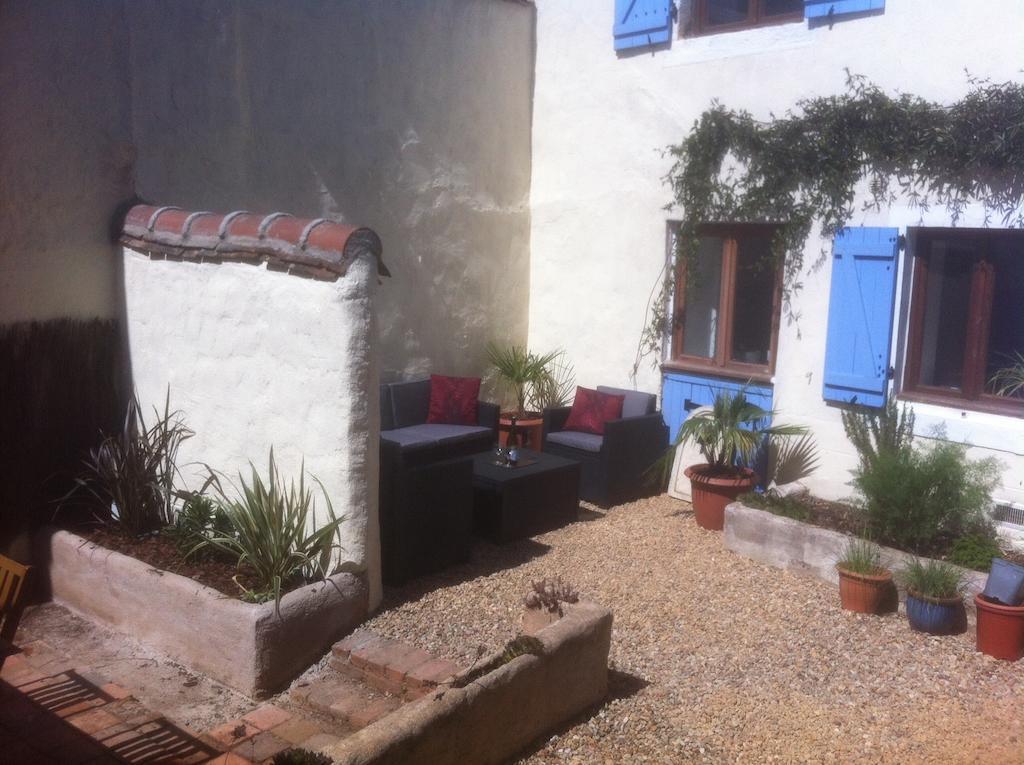 Chaillac Bed & Breakfast Bagian luar foto